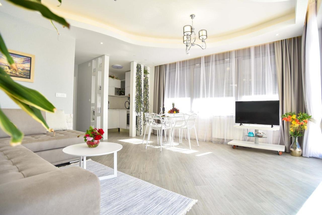 Verbalj Apartment With Swimming Pool Kotor Exteriér fotografie